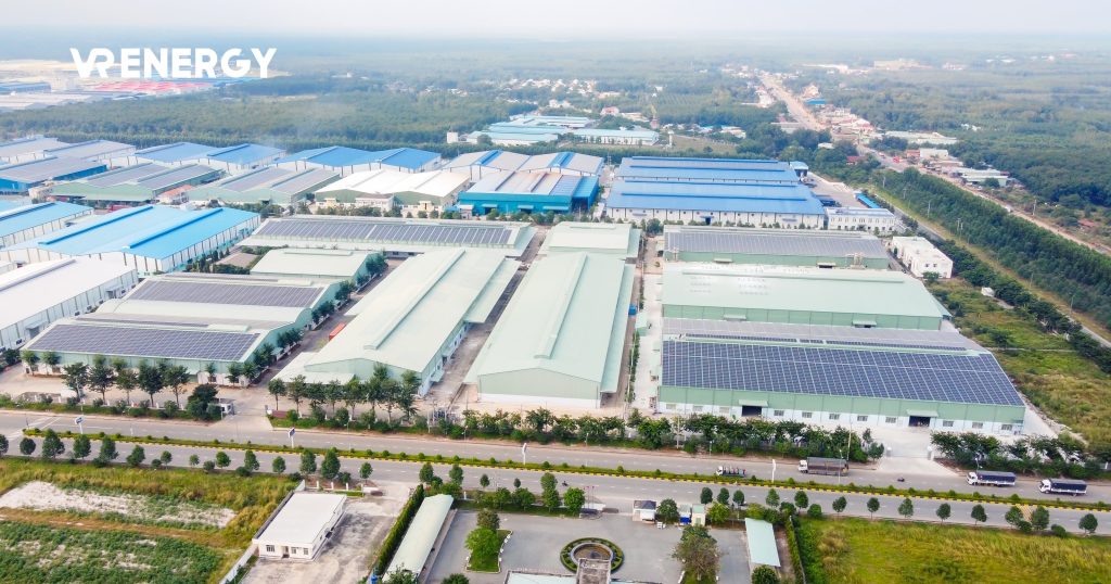 6 Lưu ý khi lắp đặt điện mặt trời áp mái nhà xưởng 6 Lưu ý đầu tiên - Quy mô, công suất, chất lượng của dự án điện mặt trời