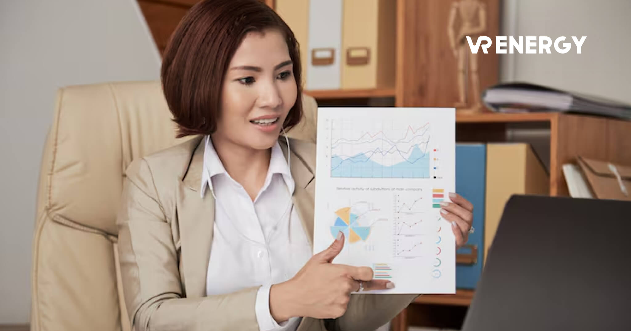 nhan vien vrenergy 5 42