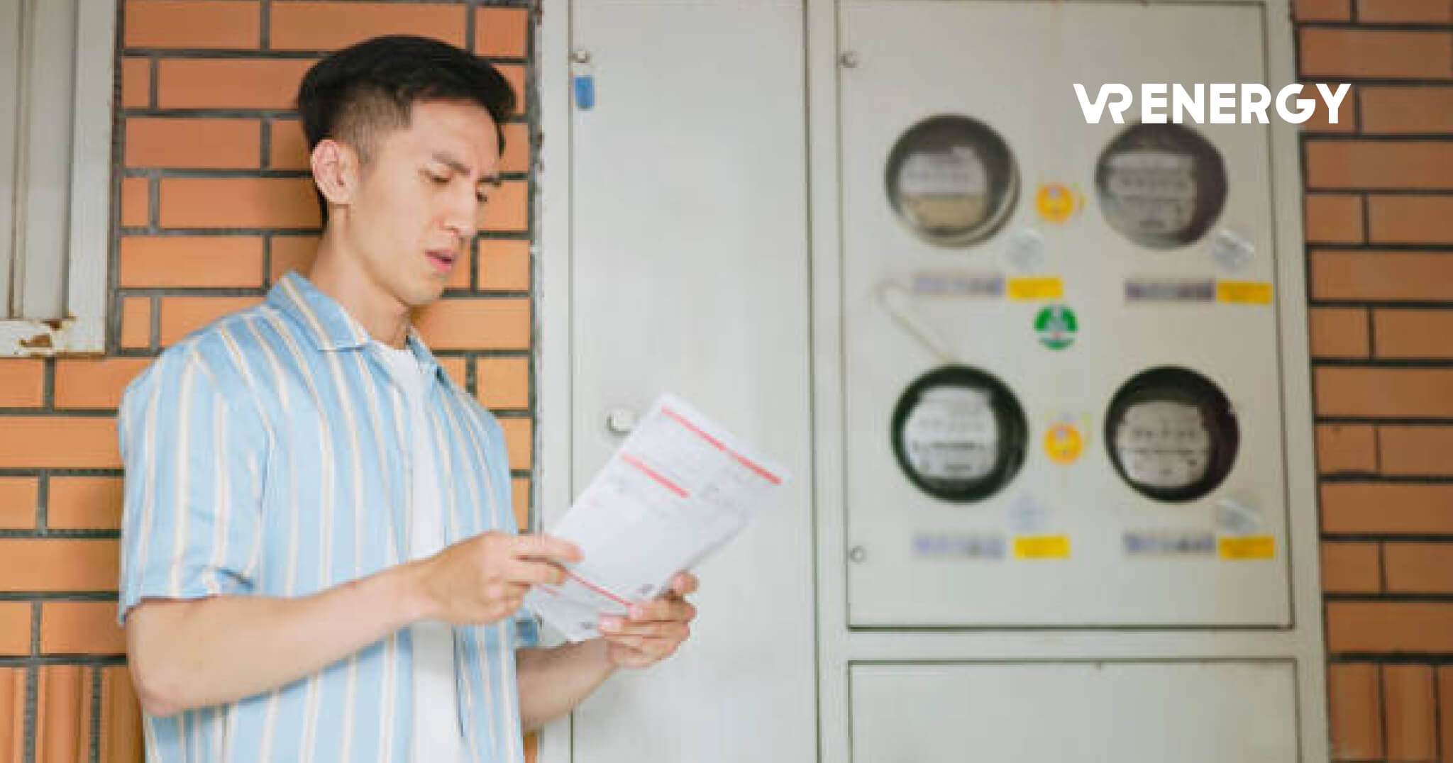 nhan vien vrenergy 4 25